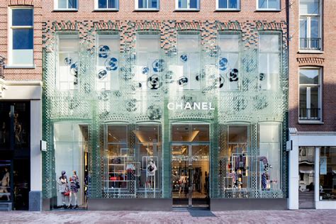 chanel store amsterdam